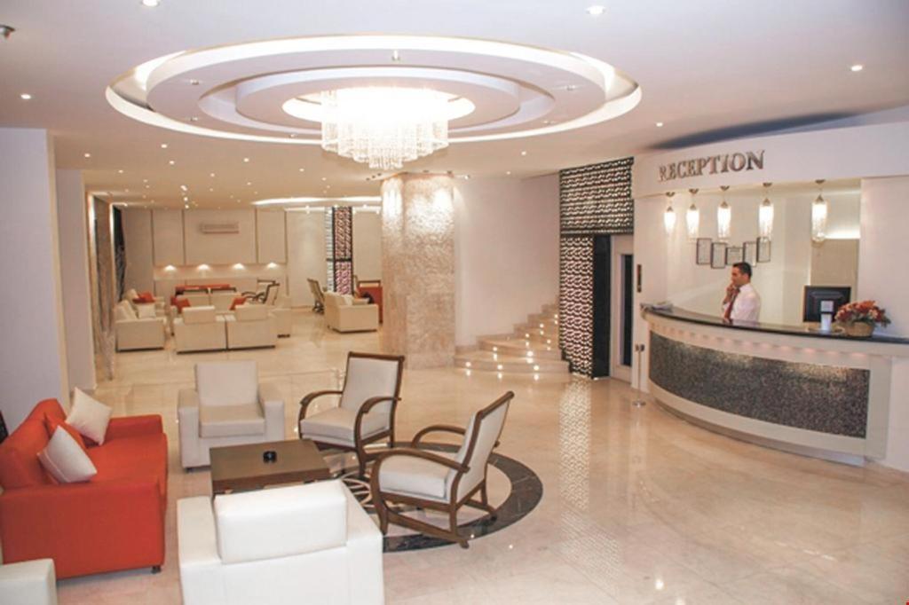 Porteras Otel 쿠사다시 외부 사진
